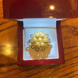 Coach Gold Flower Ring